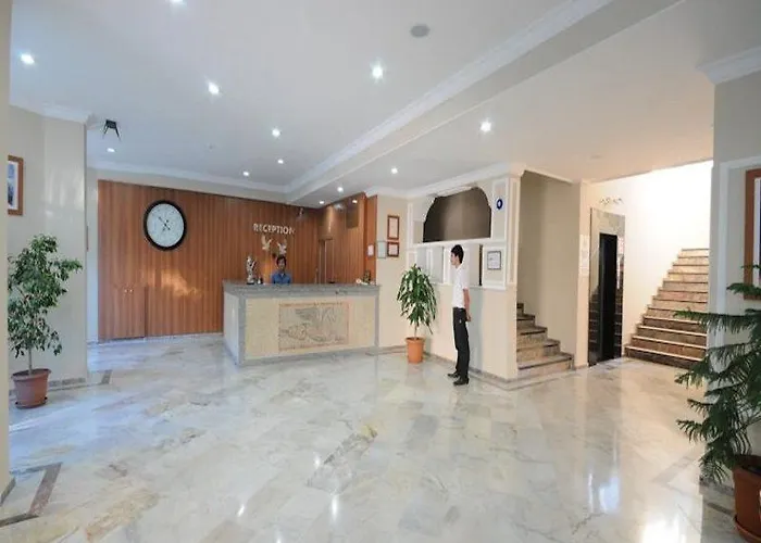 Adler Hotel 2*