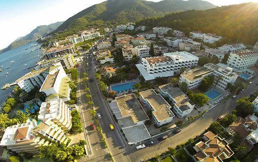 Hotel Adler 2*