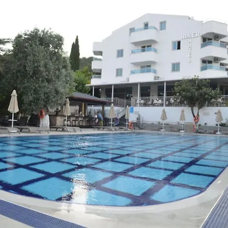Adler فندق