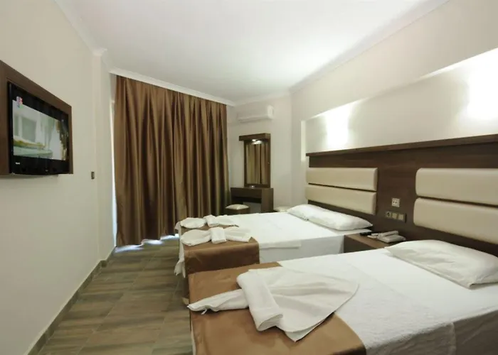 Adler マルマリス