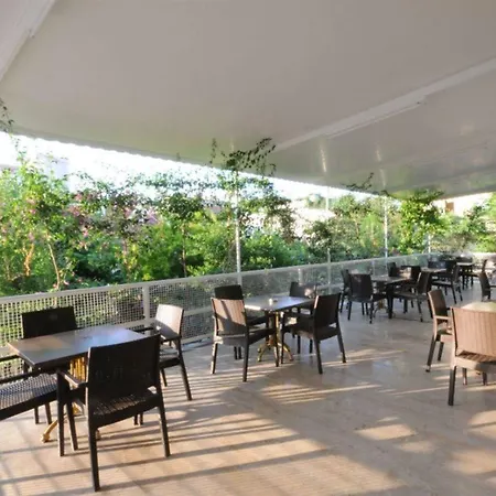 Otel Adler 2*